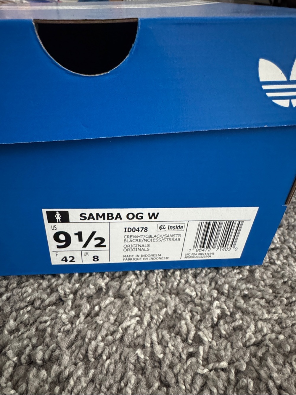 adidas Cream and Black Samba NWT - Picture 3 of 4